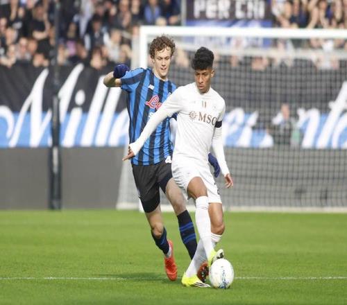 半场战报,热刺,不敌富勒姆,bwin亚洲,必赢亚洲,bwin体育,体育博彩,体育投注,实时赛事投注