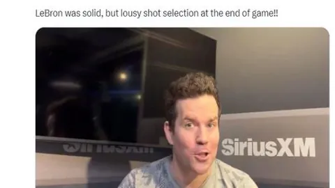 利物浦连续七轮未尝胜绩，森林队逆转取胜，穆里略与萨沃纳双星闪耀，3-0胜利书写神话！